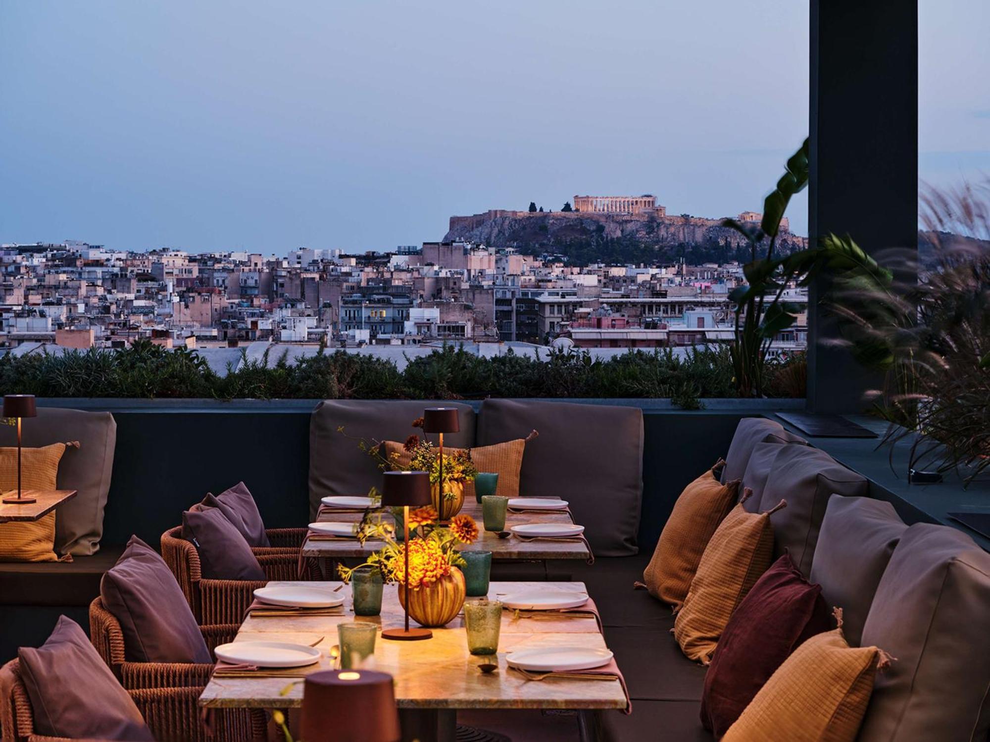 ラディソン ブルー パーク ホテル アテネ（旧パーク ホテル アテネ） エクステリア 写真 The view from the restaurant
