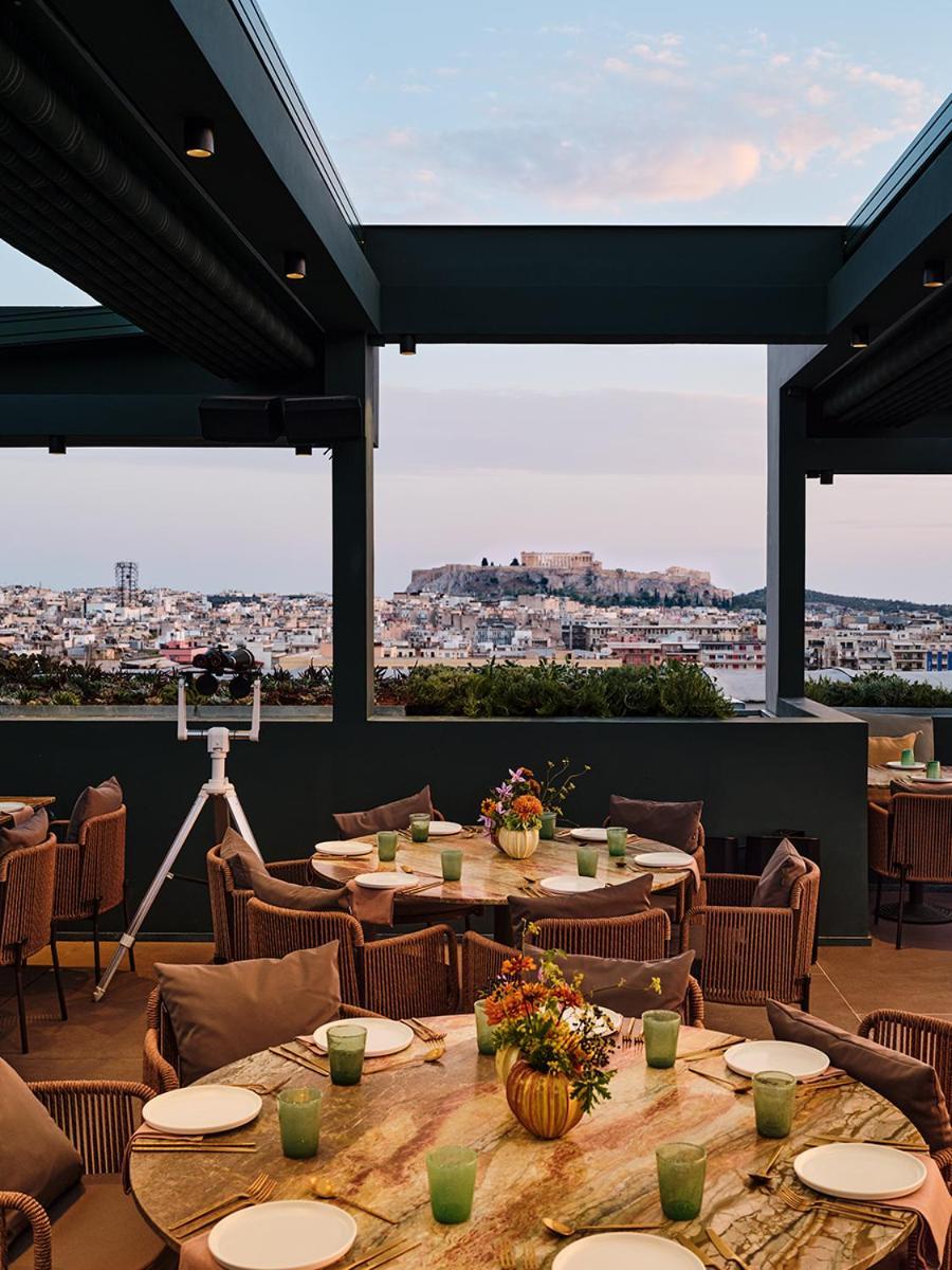ラディソン ブルー パーク ホテル アテネ（旧パーク ホテル アテネ） エクステリア 写真 The view from the restaurant